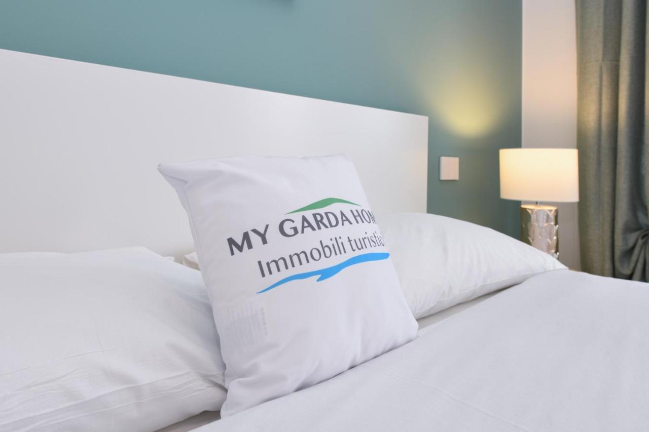 Opalia Residence - Garda Lake Lifestyle Apartment Peschiera del Garda Extérieur photo