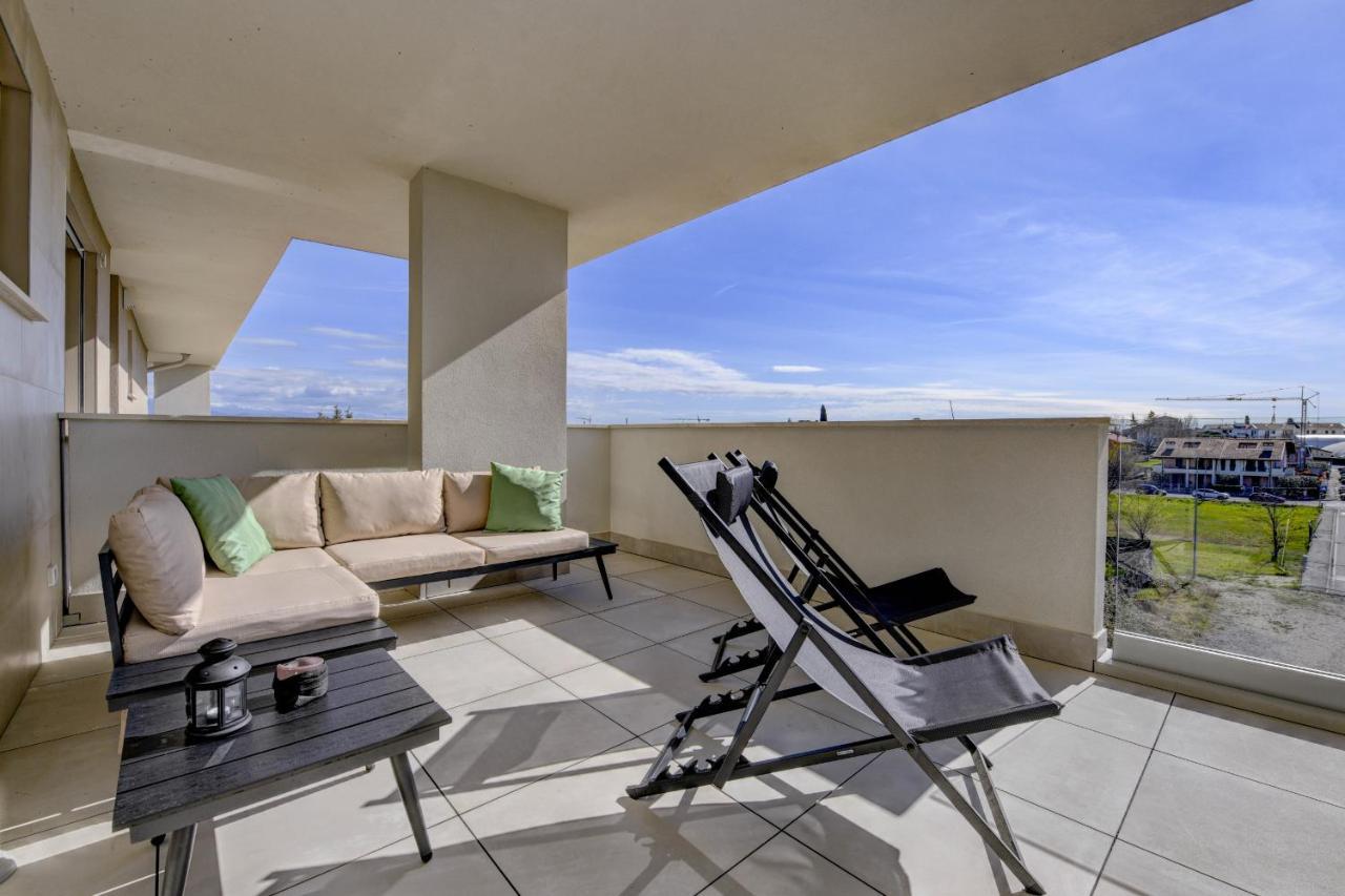 Opalia Residence - Garda Lake Lifestyle Apartment Peschiera del Garda Extérieur photo