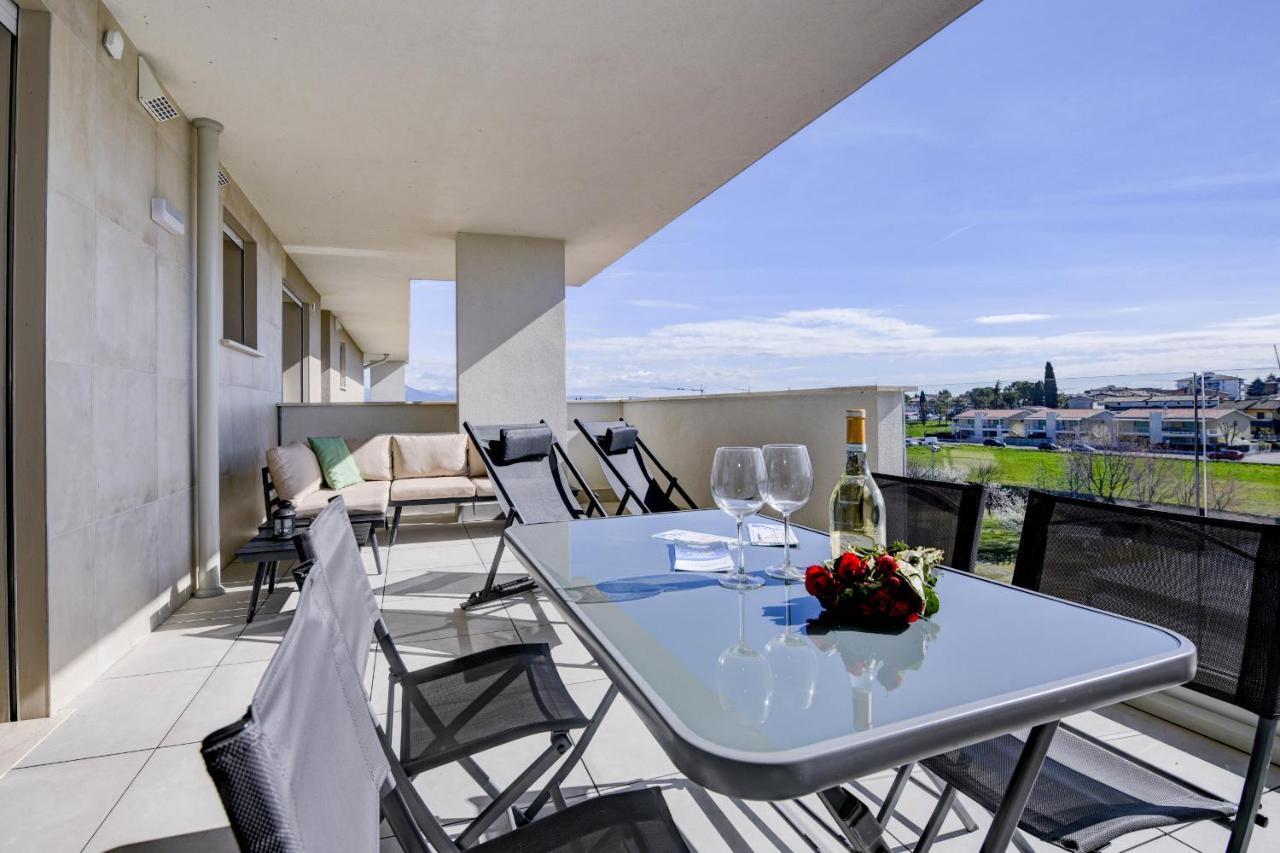 Opalia Residence - Garda Lake Lifestyle Apartment Peschiera del Garda Extérieur photo