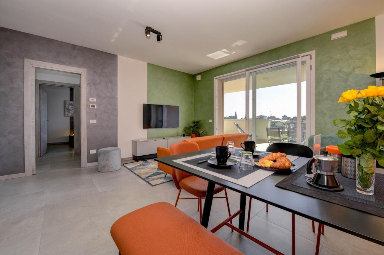 Opalia Residence - Garda Lake Lifestyle Apartment Peschiera del Garda Extérieur photo